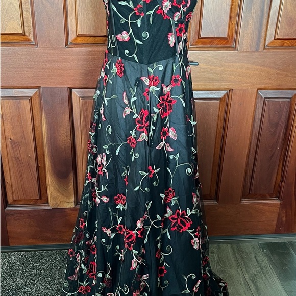 Windsor Katherine embroidered tulle ball gown Prom Corset Bustier Floral 11/12 - Picture 6 of 14